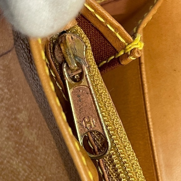 ALVIERO MARTINI long leather wallet - Picture 9 of 16